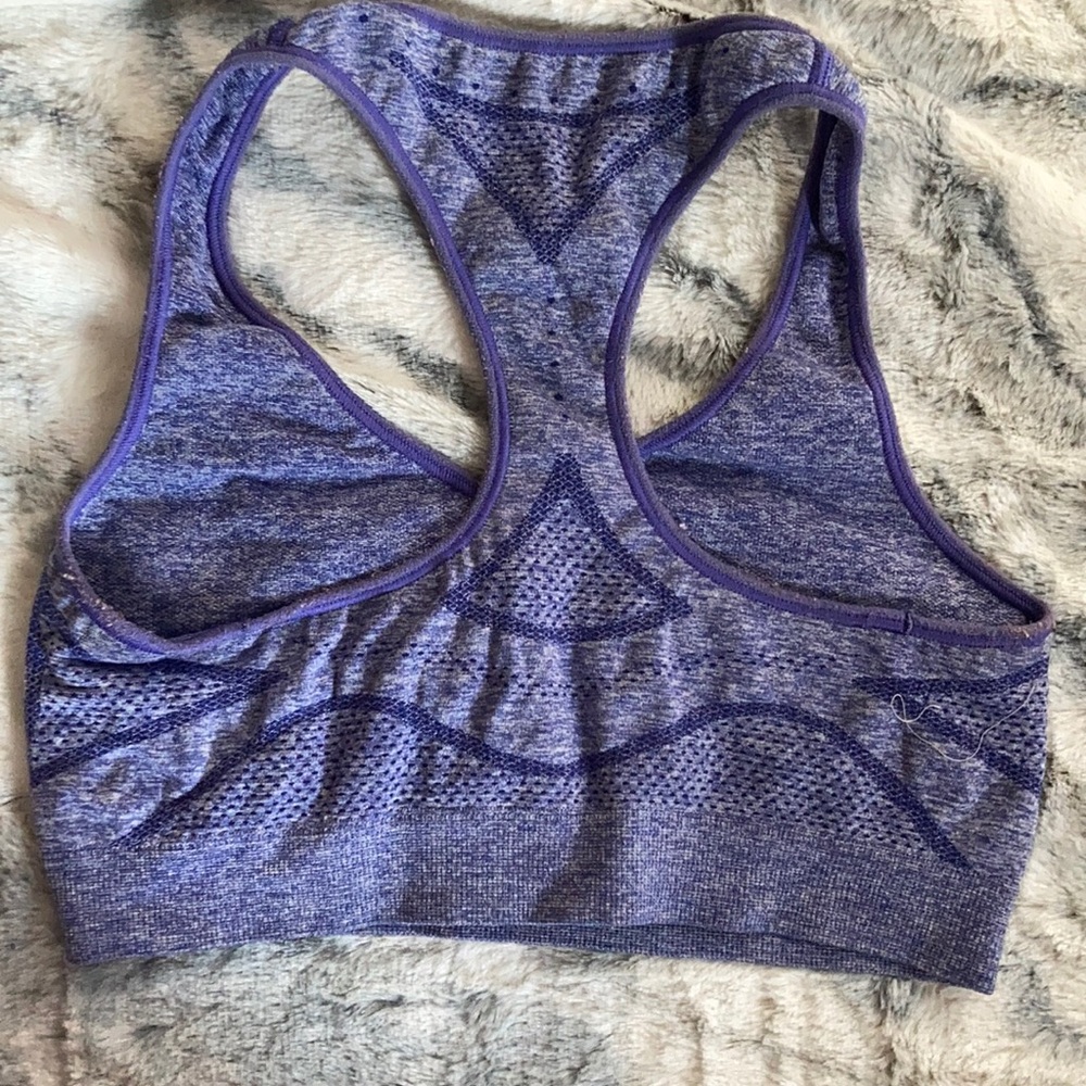 Sports bra - Picture 2 of 4